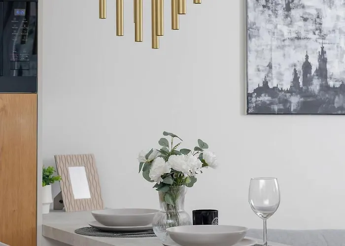 Apartament Stylish With Balcony Near Old Town By Renters *